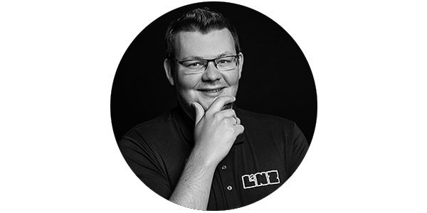 Matthias-Guelat, Lanz